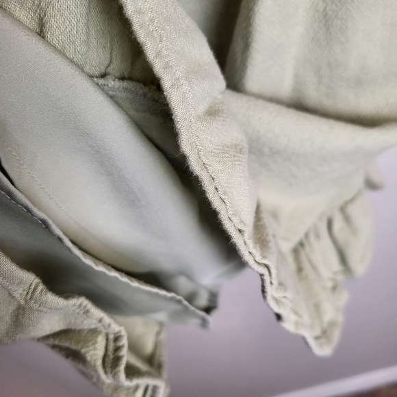 Hollister Shoulder Tie Lined Sundress with Elastic Top Ruffled Bottom Green Size - Picture 6 of 7